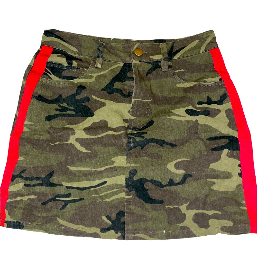 mini skirt